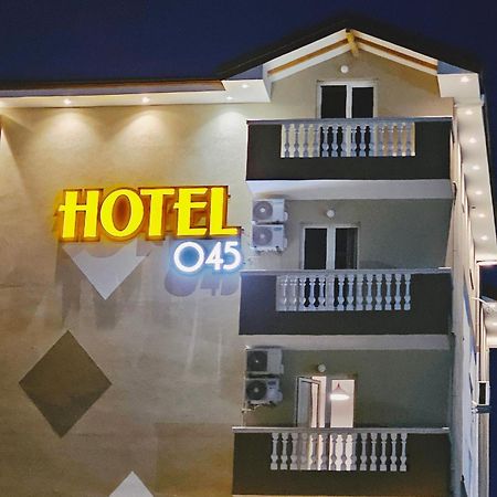 Hotel 045 Shkodër Exterior foto